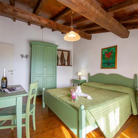 Vila Violetta In Hilly Area *