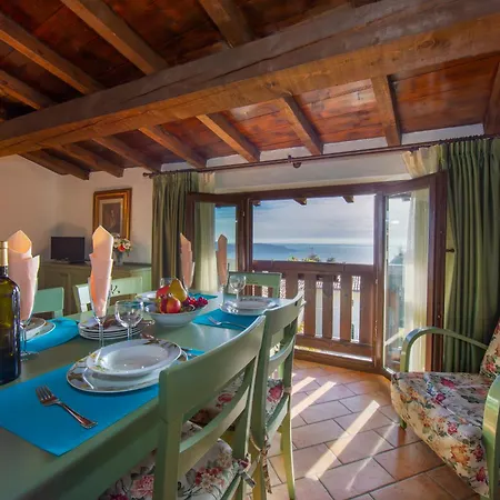 Vila Violetta In Hilly Area